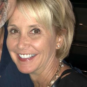 Meet your Posher, Tina